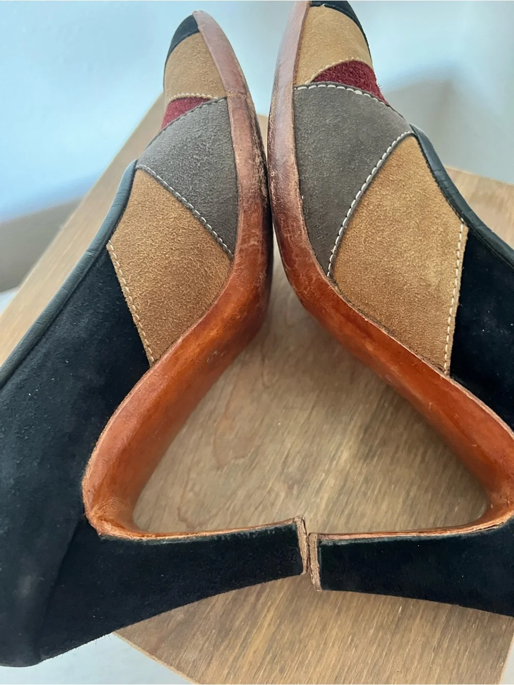 Vintage 60’s suede leather pumps Rosina Ferragamo Schiavone Athens Greece